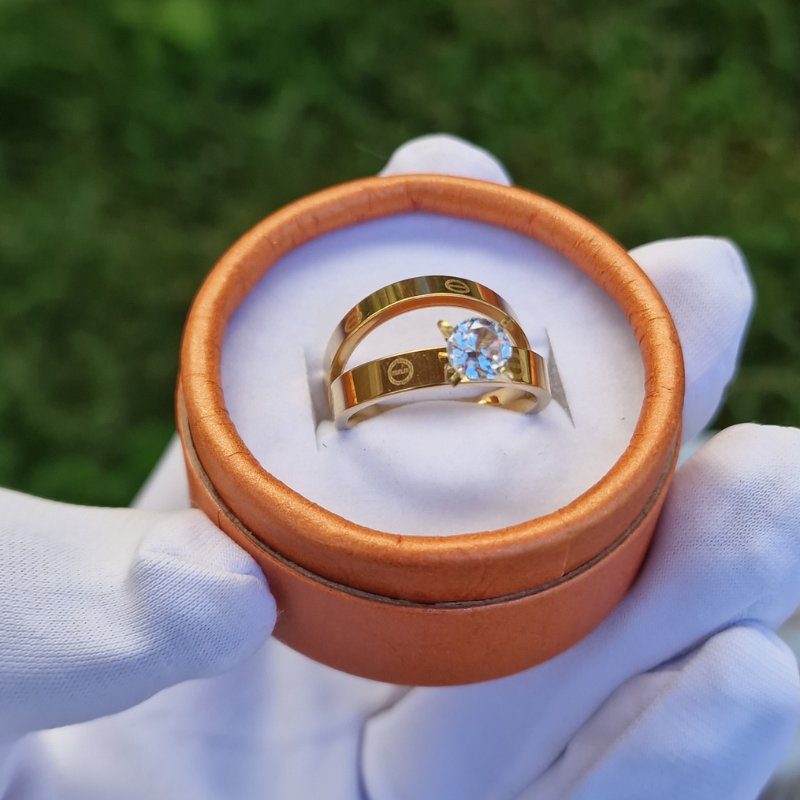 علبة الخاتم